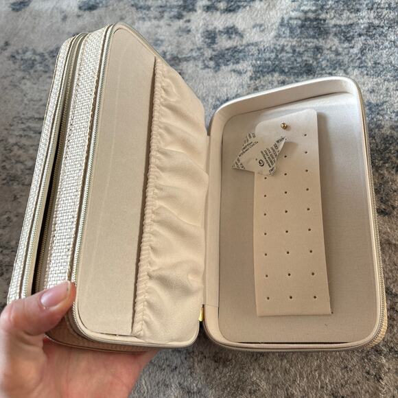 NWT A New Day 3 Layered Zip Case Rectangular Jewelry Organizer Off White Woven‎ - Picture 4 of 5